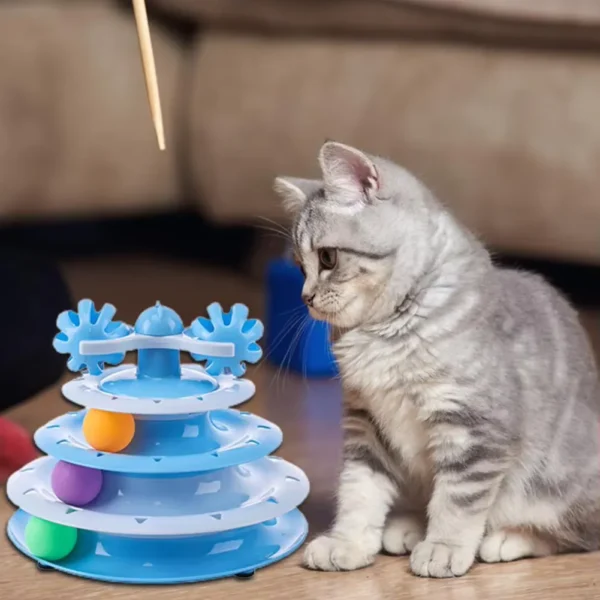 Cat Tower Mainan untuk Kucing dengan Bola
